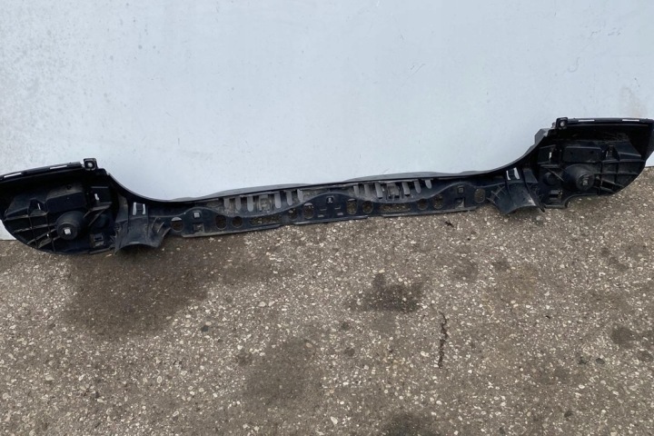 GAUCHE GLISSIÈRE ARRIÈRE PARE-CHOCS BMW 5 (F10) 51127184766 3.0L DIESEL 180KW 2010