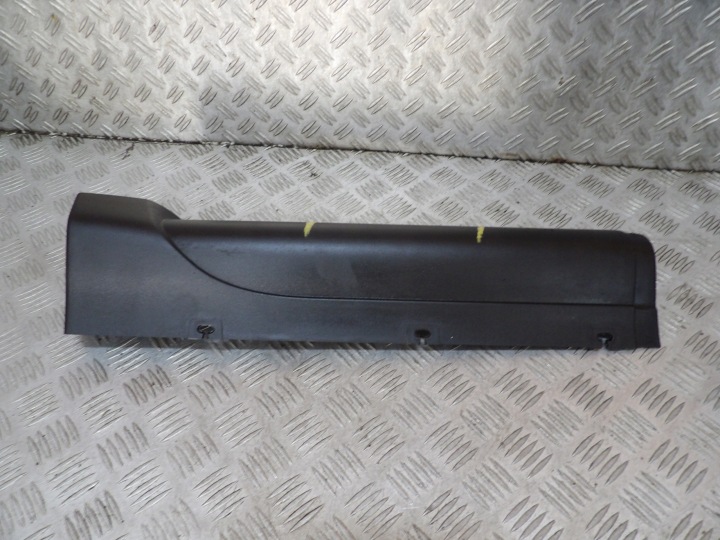 JEEP CHEROKEE LIBERTY KJ MOULURE SEUIL GAUCHE DROITE ARRIÈRE REVÊTEMENT