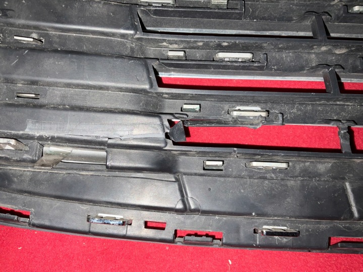 FORD MONDEO MK5 2015---GRILL CALANDRE DS73-8150-JW ORIGINAL