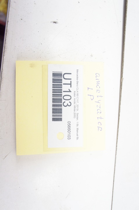UT103 MERCEDES CLA C117 W117 1.6I AMORTISSEUR GAUCHE AVANT A1173207513