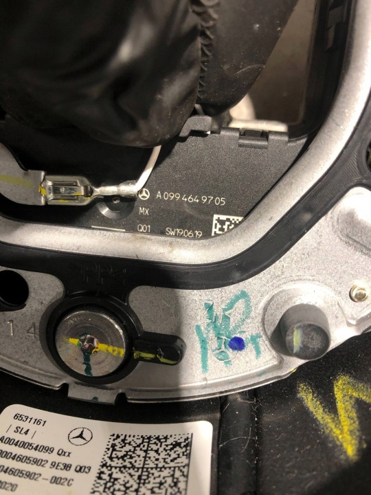 MERCEDES GLE W167 VOLANT MULTIFONCTION PALETTES CUIR A0040054099