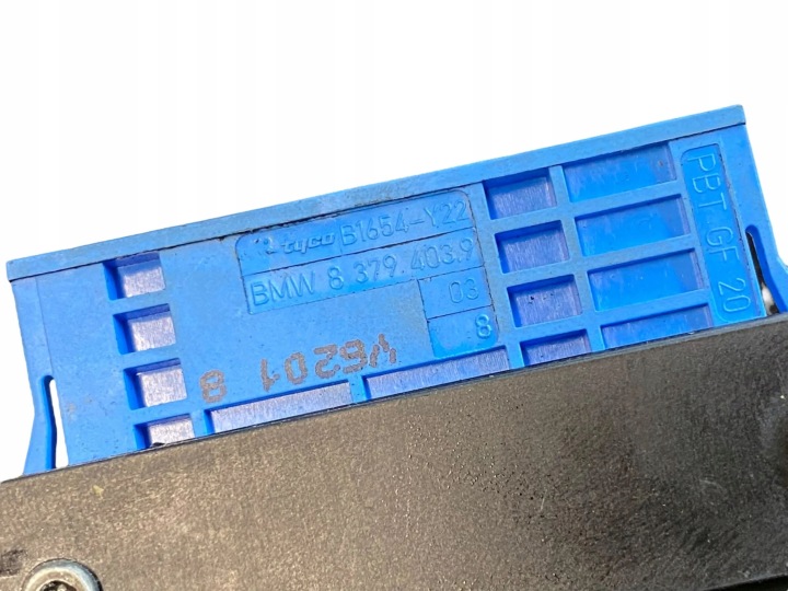 BMW 1 E81 E87 2005 MODULE CONTRÔLEUR CONFORT 532400025