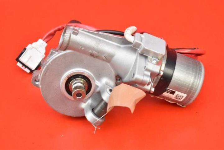 POMPE AMPLIFICATEUR 80960-20030 TOYOTA AVENSIS T27 2.0 D 126 KM