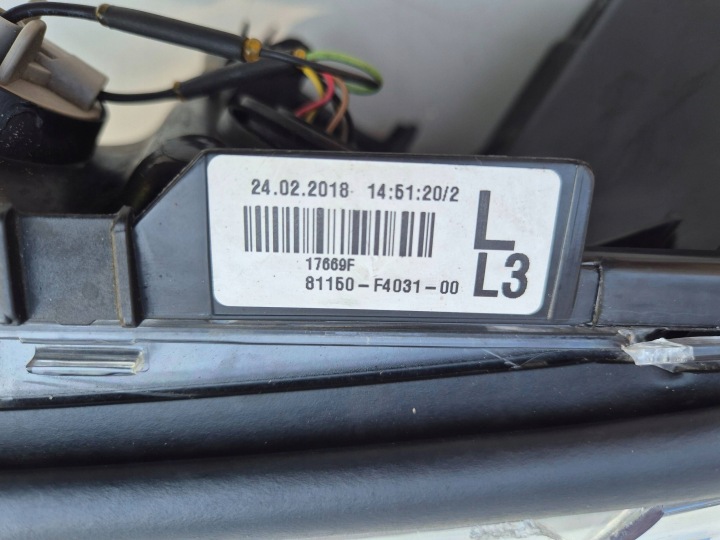 TOYOTA CHR C-HR ENDOMMAGÉE PHARE GAUCHE AVANT 81150-F4031-00