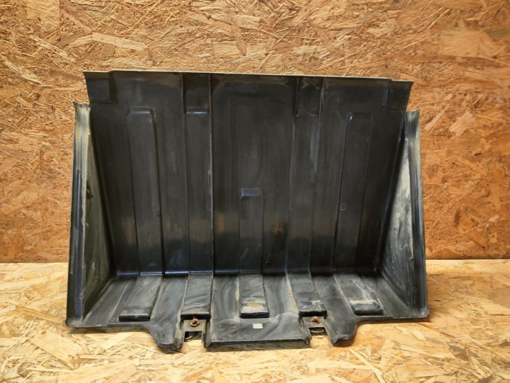BOÎTE CHÂSSIS COUVERCLE AKUMULATOROW MAN TGX TGS 81418600139