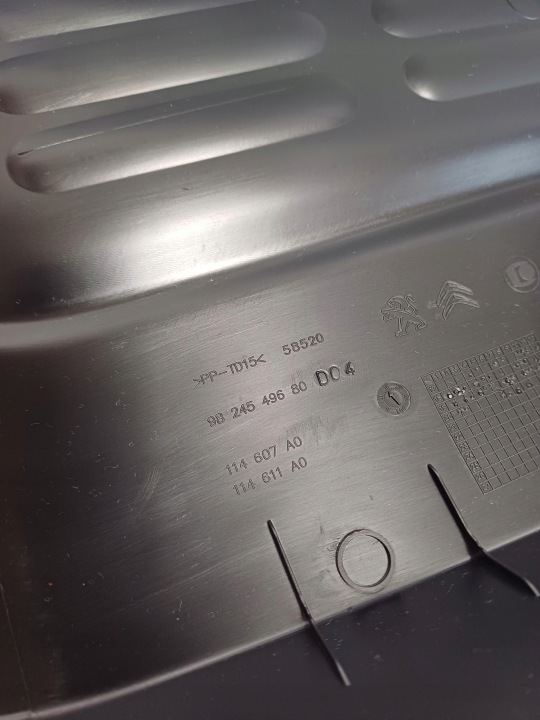 PROTECTION COUVERCLES DE COFFRE COUVERCLES DE COFFRE CITROEN C4 CACTUS LIFT