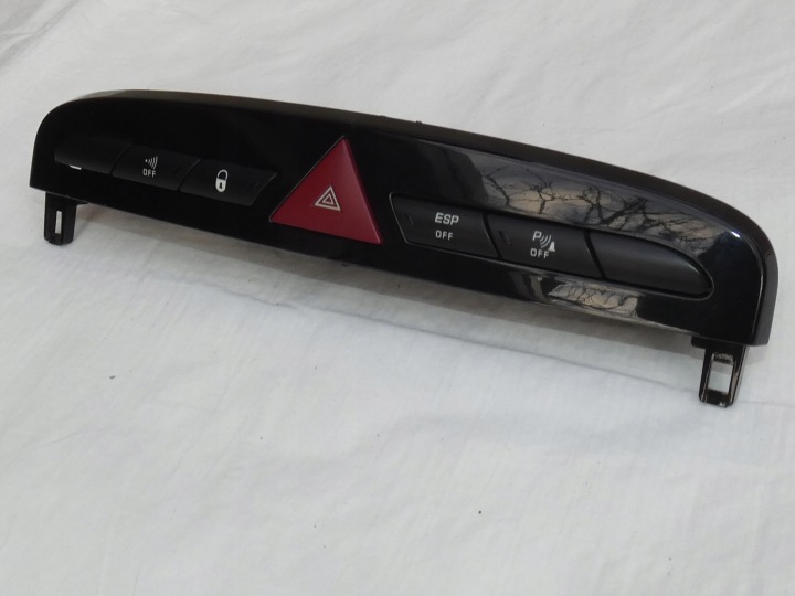PEUGEOT RCZ PANNEAU COMMUTATEURS CONSOLES ESP ALARME