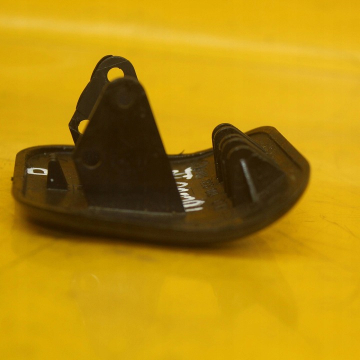 BOUCHON LAVE-GLACE SEAT TOLEDO II 1M0955110A DROITE LC9Z