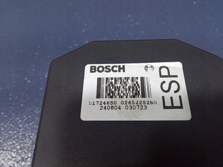 ALFA ROMEO 156 1.8 B POMPE ABS 51724650