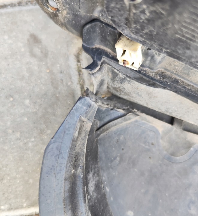 PASSAGE DE ROUE ENSEMBLE AVANT DROIT BMW G30 7340796 7340786