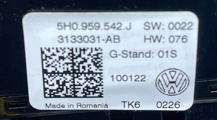 K113 VW GOLF VIII 8 VOLANT PALETTES 5H0959542J