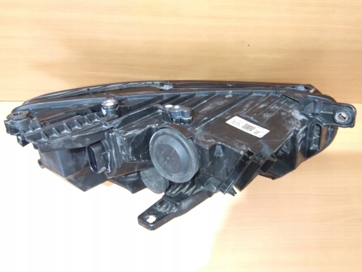 VW PASSAT B8 LIFT COMPLET LED GAUCHE EUROPE