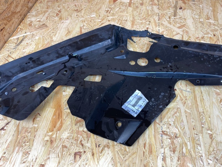 PROTECTION JOINT D'ÉTANCHÉITÉ REVÊTEMENT GARDE-BOUE AVANT GAUCHE BMW X5 G05 7418197