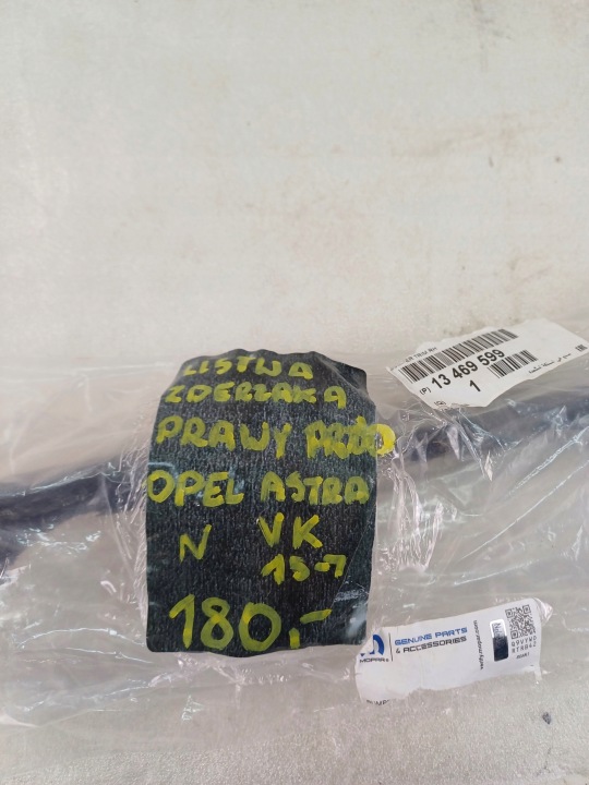 MOULURE INFÉRIEURE PARE-CHOCS DROIT AVANT AVANT DROITE OPEL ASTRA V 5 K 15-