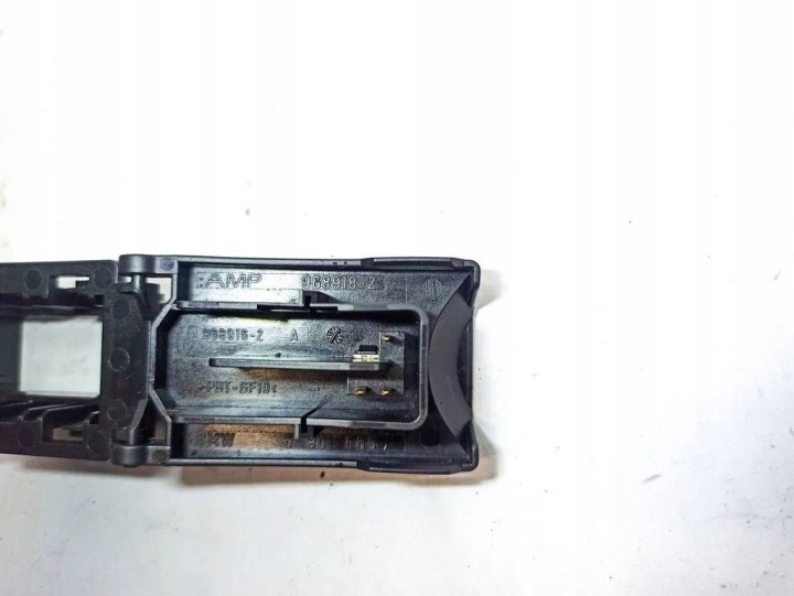 TABLEAU DE BORD COCKPIT BMW 3 (E90) 9689182 34309711 2.0L 2011