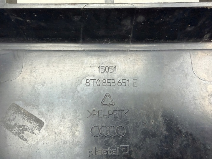 AUDI A5 8T CALANDRE GRILLE PARE-CHOCS 8T0853651E 2008-2011