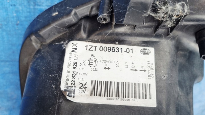 OPEL INSYGNIA INSIGNIA A LIFT PHARE AVANT GAUCHE DIRECTIONNELLE BI-XENON LED