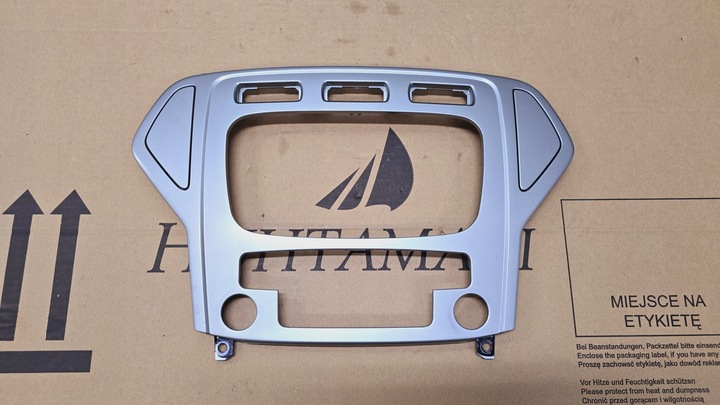 FORD MONDEO MK4 2007 - 2010 AÑO ANTE RESTYLING CUADRO RADIO CONSOLAS PLATEADA COLOR GRIS 