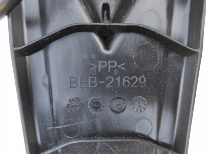 AILE ARRIÈRE ARRIÈRE PASSAGE DE ROUE YAMAHA MT-07 MT07 BEB-21629