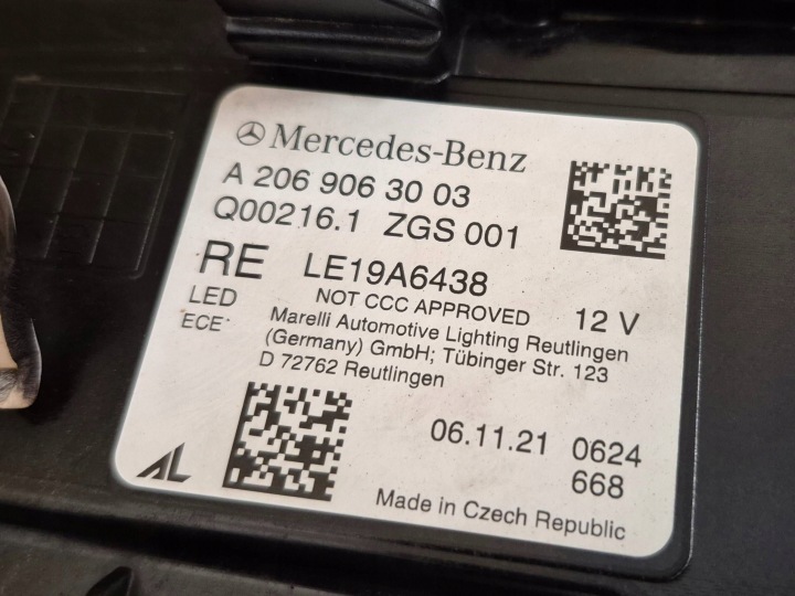 MERCEDES C-KLASA W206 COMPLET LED PHARE AVANT JEU