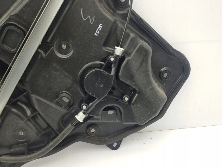 MAZDA 6 2013 DROITE CÔTÉ ÉLÉVATEUR VITRES PORTES ARRIÈRE