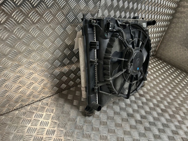 KIA SPORTAGE 2020 RADIATEUR ENSEMBLE