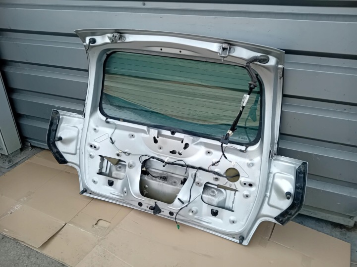 COUVERCLES DE COFFRE COUVERCLES DE COFFRE CITROEN C3 PICASSO