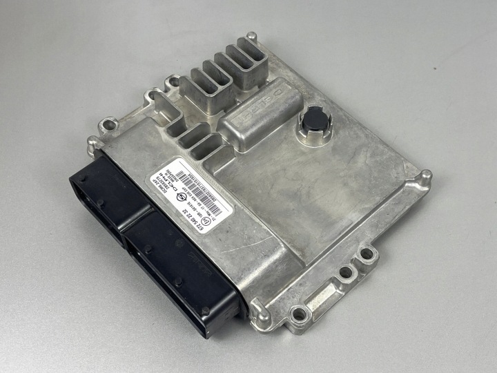 ORDINATEUR CONTRÔLEUR MOTEUR SSANGYONG REXTON II G4 2017- 6725402232