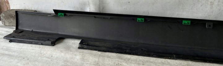 MOULURE SEUIL DROITE BMW 5 E60 E61 7033760