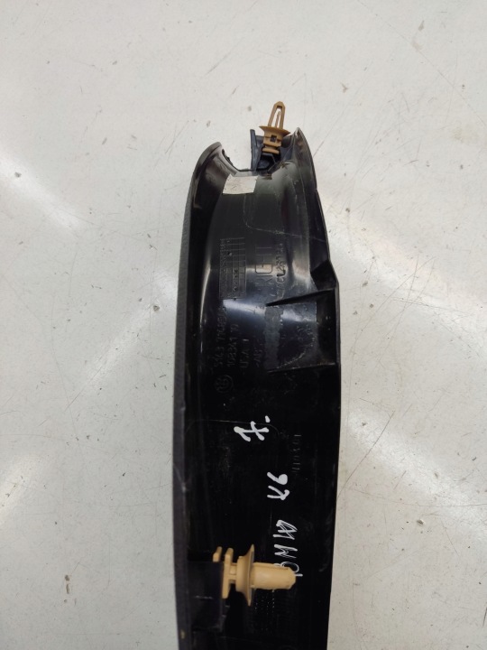 BMW X6 E71 2010 REVÊTEMENT SEUIL PORTES AVANT 7148508