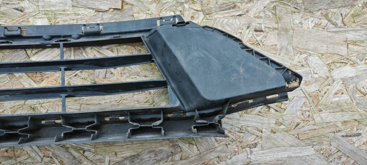GRILLE CENTRALE PARE-CHOCS AVANT BMW 2 F45 F46 19593510 7460138