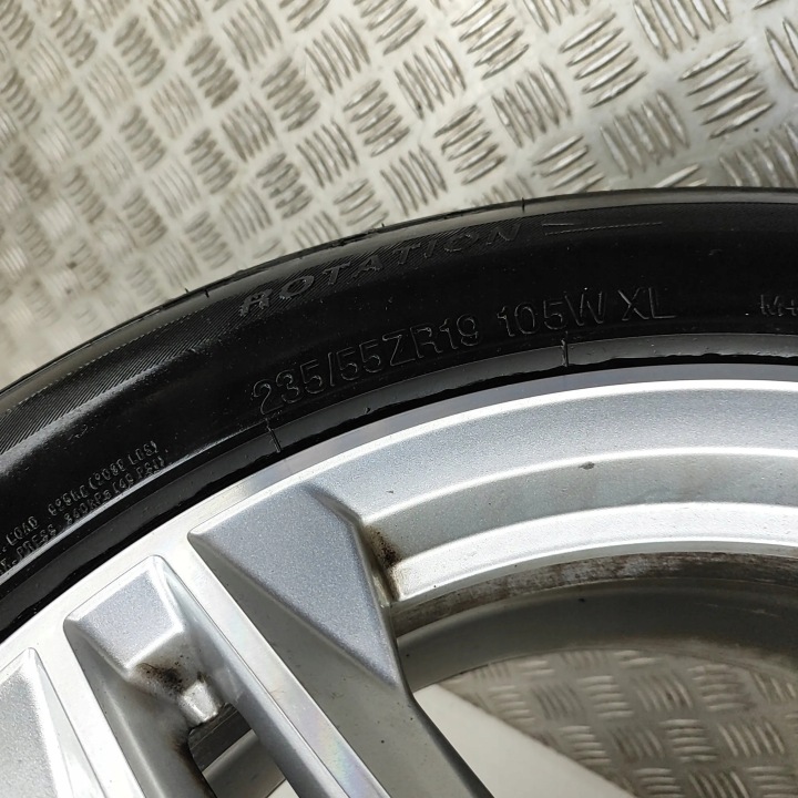 AUDI Q5 FY KIT EN ALUMINIUM JANTES 2021 80A601025G