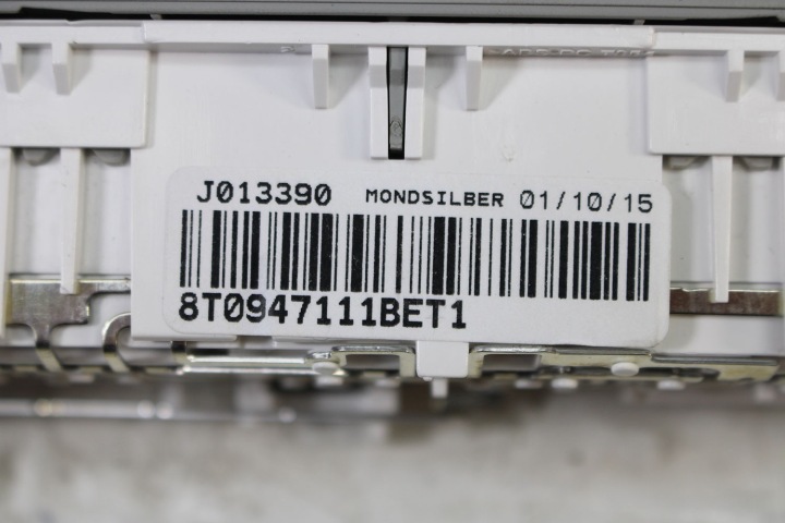 AUDI AMPOULE ÉCLAIRAGE PLAFONNIERS 8T0947111B KOLO