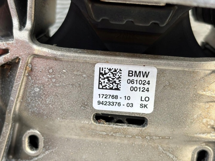 BMW 2 PIÈCES U10 COUSSIN POIGNÉE MOTEUR BOÎTES 1.5 9423376