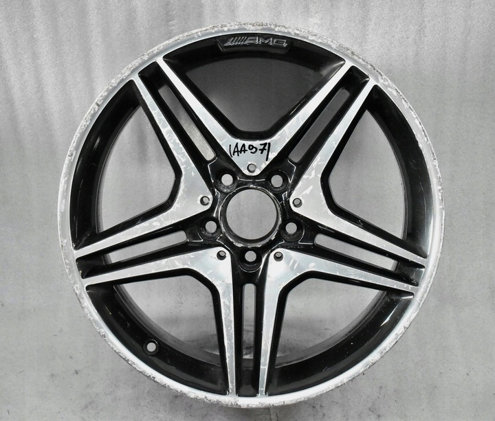 MERCEDES A B CLASE W176 W246 CLA C118 AMG 7,5X18 ET52 A1764010302 