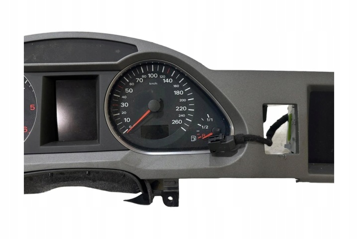 COMPTEUR AUDI 4F0920900N 2.0L DIESEL 2007