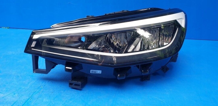 2PCS PHARES AVANT VW ID4 LED COMPLET