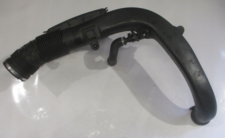 FIL TUYAU ÉCHANGEUR D'AIR DE SURALIMENTATION VOLVO S60 II 2.0 D 31370891