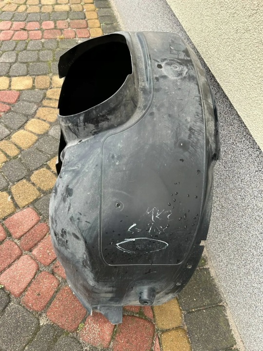 PASSAGE DE ROUE AVANT DROIT FORD FOCUS MK3
