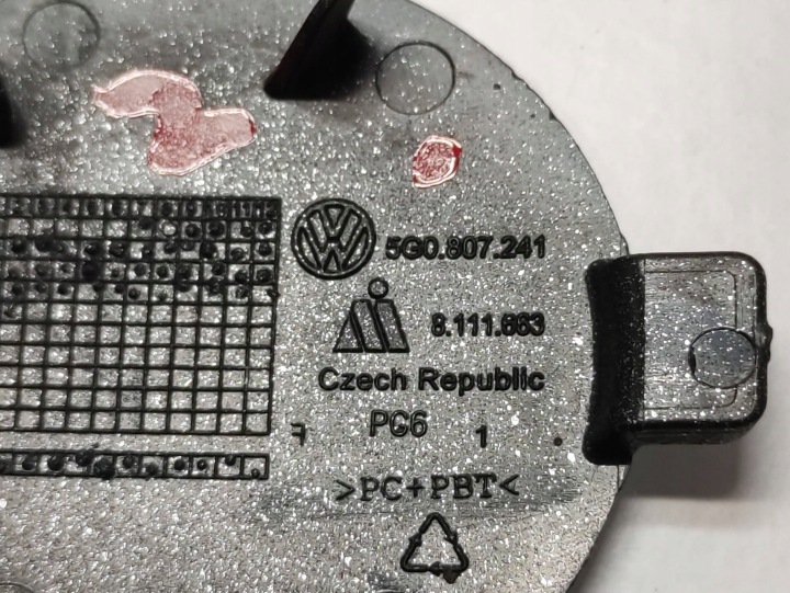 VW GOLF VII 7 BOUCHON CROCHET PARE-CHOCS AVANT 5G0807241