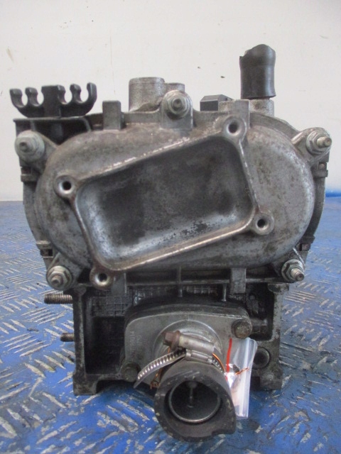 FIAT PALIO 1.2 16V CULASSE 46550108 ARBRE À CAMES