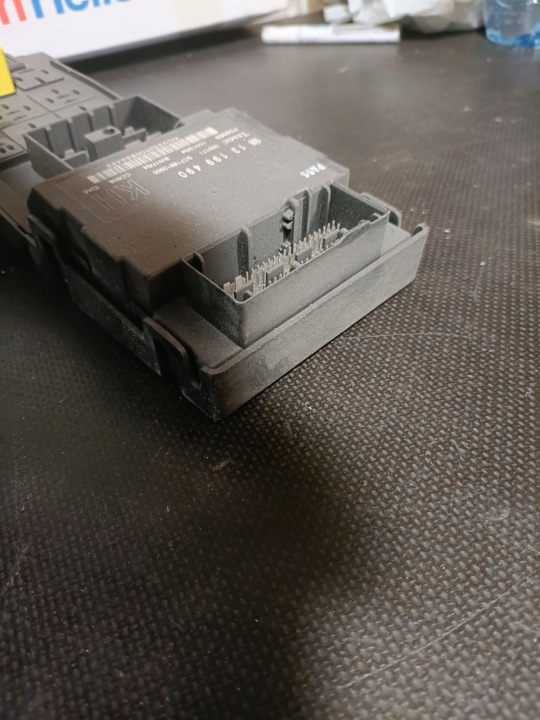 MODULE CONFORT OPEL VECTRA C 1.9 CDTI 13199490KH