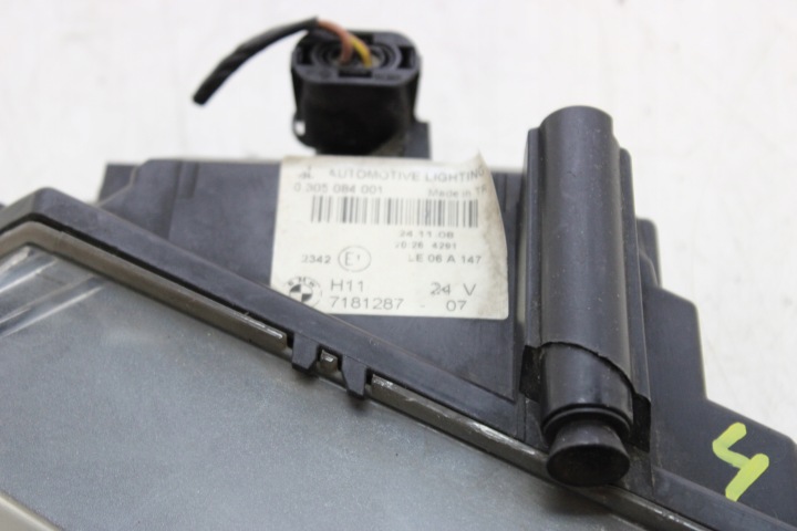 BMW E87 E81 LCI PHARES ANTIBROUILLARD PHARE ANTIBROUILLARD GAUCHE 7181287 GAUCHE