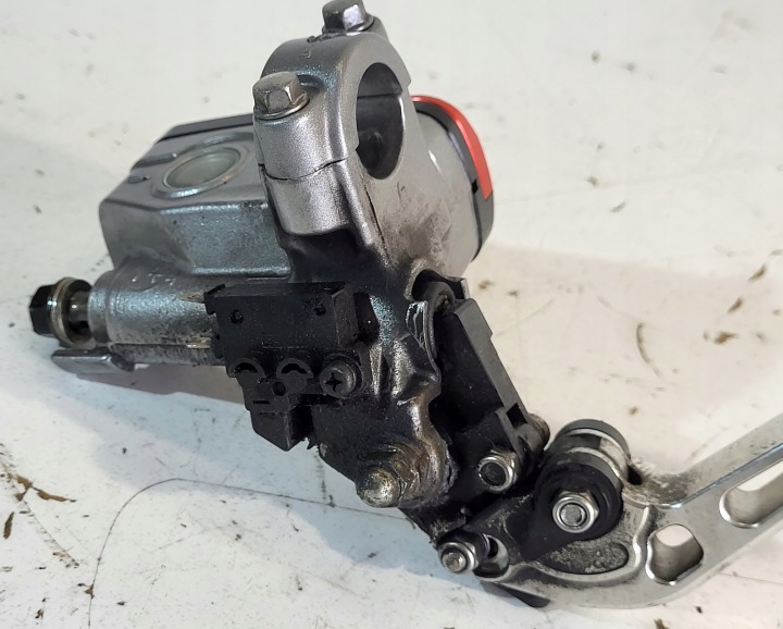 POMPE DE FREIN AVANT POMPE ADHÉRENCE HONDA VFR 800 V-TEC VTEC 2002-2012R
