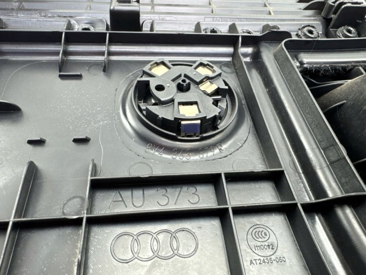 AUDI A3 S3 8V 2015 INFÉRIEUR PANNEAU BOÎTE À GANTS ROUES DE RÉSERVE