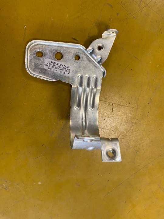 POIGNÉE FIXATION FILTRE CARBURANTS MERCEDES INFNITI Q30