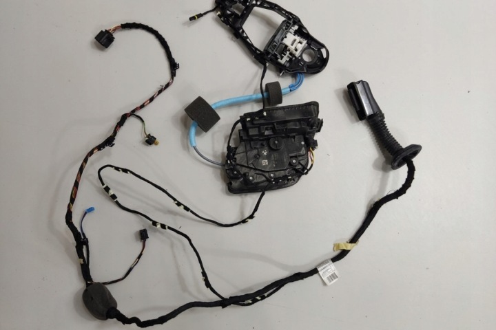 SERRURE ARRIÈRE DROITS PORTES BMW X3 (G01, F97) 9881774 2023