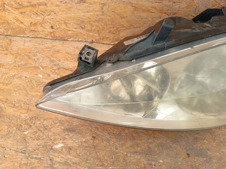 PROJECTEUR PHARE GAUCHE AVANT EUROPE 9641615780 PEUGEOT 307 89005038