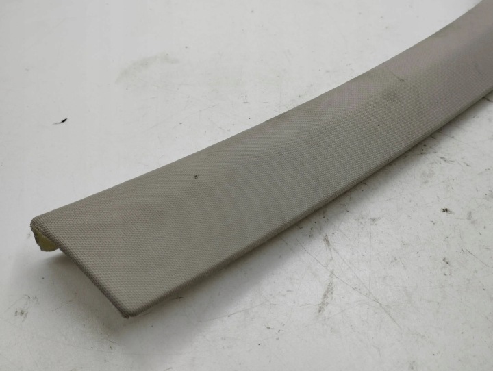 MERCEDES-BENZ C W204 2009 DROITE CÔTÉ REVÊTEMENT SUPPORTS