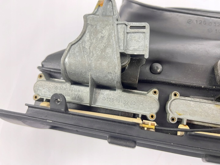 CENTRALE GRILLE CONDUIT D'AIR MERCEDES W126 C126 SE SEL SEC 1268310030 1268310054